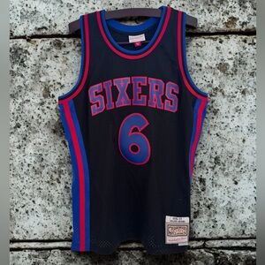 Mitchell & Ness Sixers Jersey, Red and Blue - Erving, #6 Size L